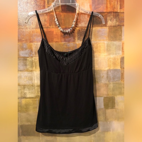 BENETTON "Stile" Black VNeck Tank Top w Satin Trim - Picture 6 of 6